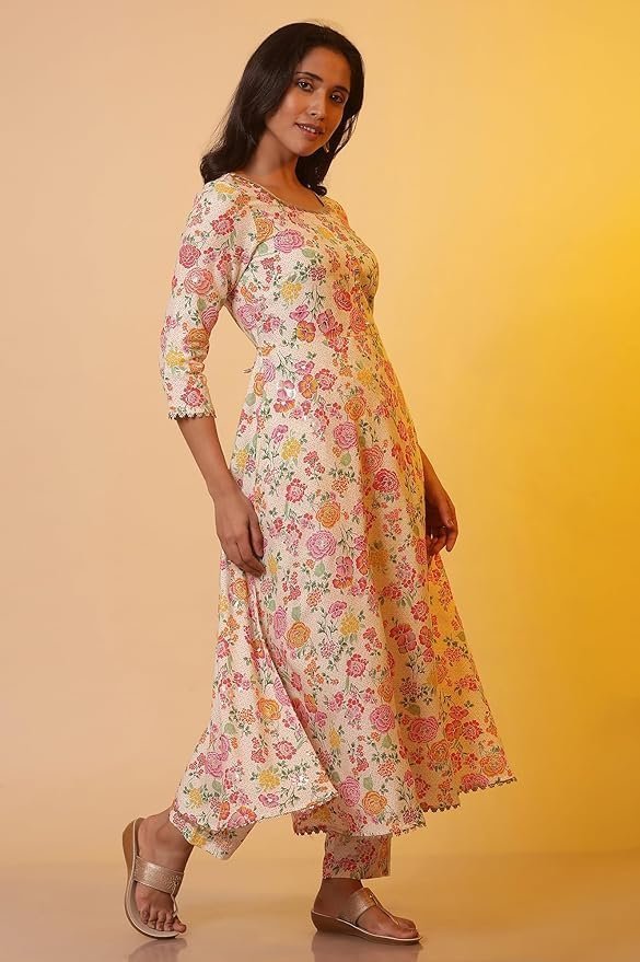 Women White Floral Print Viscose Kurta Set with Trousers & Dupatta - Image 5